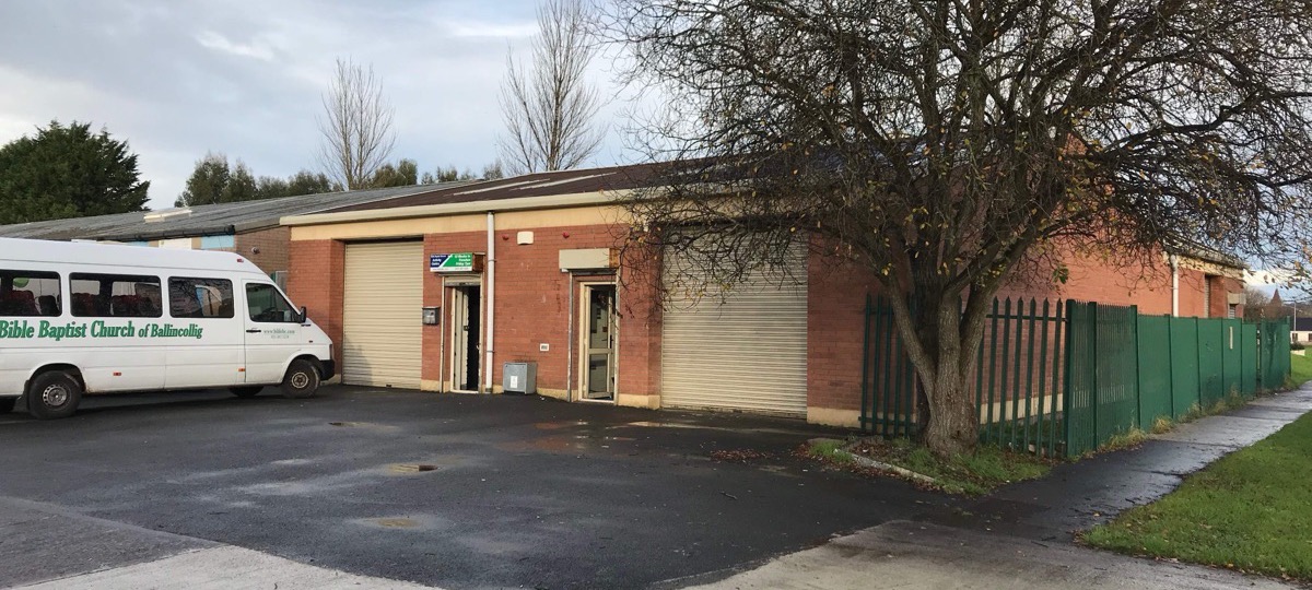 Bible Baptist Church building